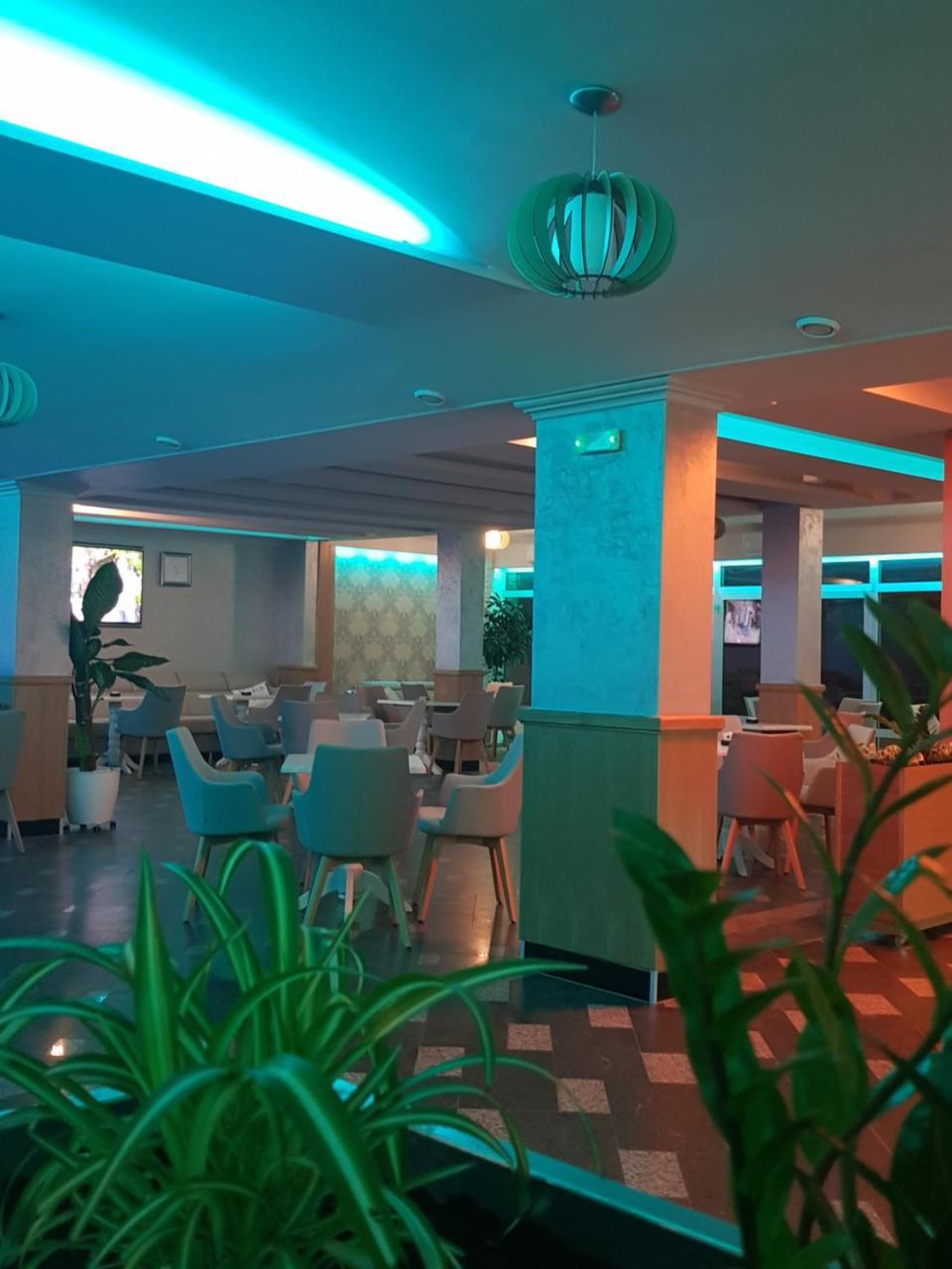 Hotel New Milenium Lukavac Kültér fotó